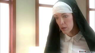 Po dveh mladih grešnikov Evi Fox in Kiki Vidis igrače Sestra Roza in sestra pošlji duhovnik James Deen, da kaznuje jih z dick na palico in velik kurac