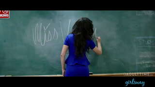 Mwalimu MILF Angela Nyeupe Anapenda Wanafunzi